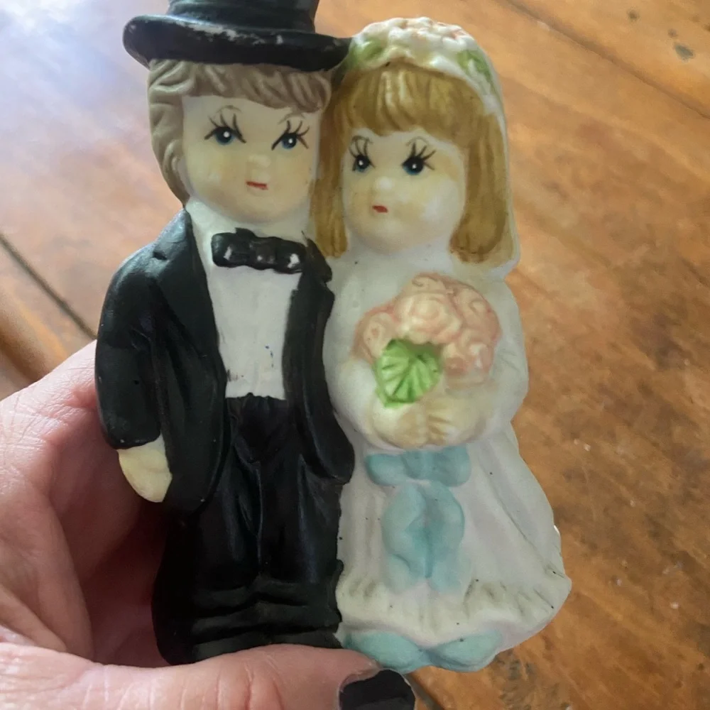 Vintage Bride&Groom wedding Cake Topper